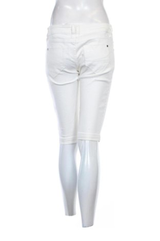 Damen Shorts Amisu, Größe L, Farbe Ecru, Preis 9,71 €