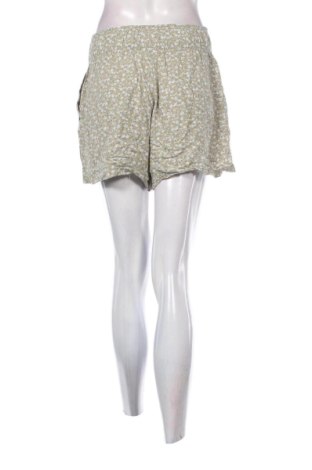Pantaloni scurți de femei Beloved, Mărime S, Culoare Multicolor, Preț 26,07 Lei