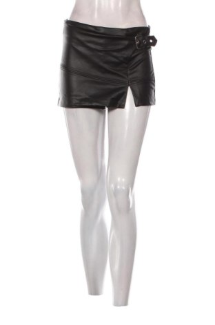 Дамски къс панталон Bershka, Размер S, Цвят Черен, Цена 10,22 €