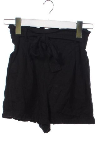 Damen Shorts Bershka, Größe XS, Farbe Schwarz, Preis 9,87 €