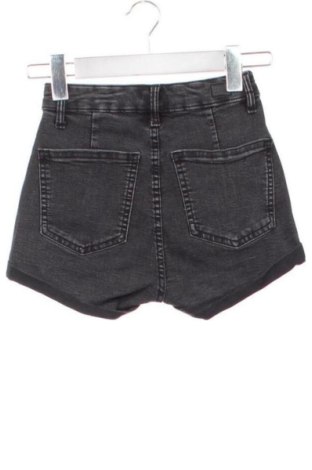 Pantaloni scurți de femei Bershka, Mărime XXS, Culoare Gri, Preț 50,59 Lei