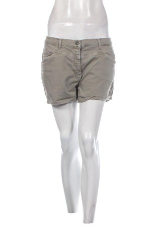 Damen Shorts Betty Barclay, Größe L, Farbe Grün, Preis 25,00 €
