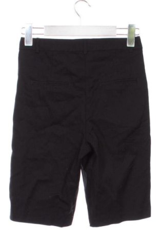 Pantaloni scurți de femei Bik Bok, Mărime S, Culoare Negru, Preț 52,13 Lei