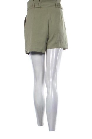 Дамски къс панталон Bik Bok, Размер M, Цвят Зелен, Цена 10,00 €