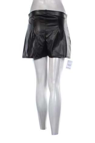 Damskie szorty Boohoo, Rozmiar M, Kolor Czarny, Cena 85,74 zł