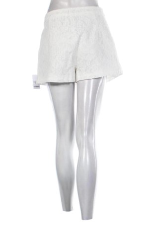 Pantaloni scurți de femei Boohoo, Mărime L, Culoare Multicolor, Preț 83,41 Lei