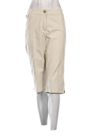 Γυναικείο κοντό παντελόνι Canda, Μέγεθος XXL, Χρώμα  Μπέζ, Τιμή 9,70 €