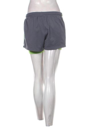 Dámske kraťasy  Champion, Veľkosť L, Farba Sivá, Cena  23,00 €