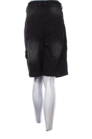 Damen Shorts Cropp, Größe L, Farbe Schwarz, Preis 17,00 €