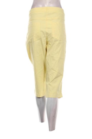 Дамски къс панталон Diversi, Размер XXL, Цвят Жълт, Цена 17,89 €
