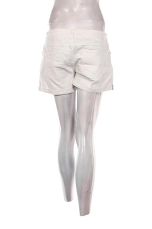 Дамски къс панталон Esmara, Размер M, Цвят Бял, Цена 10,22 €