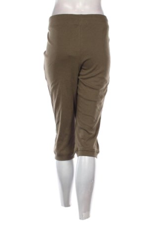 Дамски къс панталон Esmara, Размер XL, Цвят Зелен, Цена 16,00 €