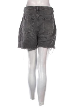 Női rövidnadrág H&M Divided, Méret L, Szín Fekete, Ár 4 010 Ft