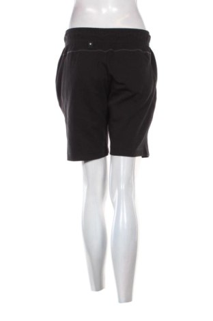Дамски къс панталон Macron, Размер S, Цвят Черен, Цена 10,00 €