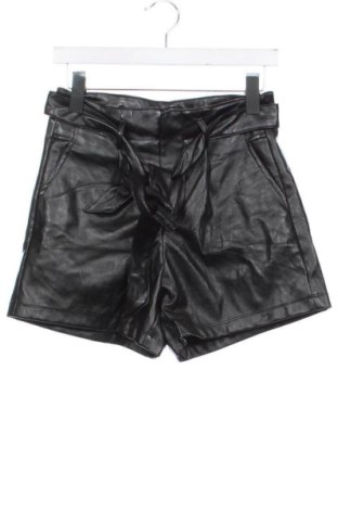 Dámské kraťasy  Monday Premium, Velikost S, Barva Černá, Cena  289,00 Kč