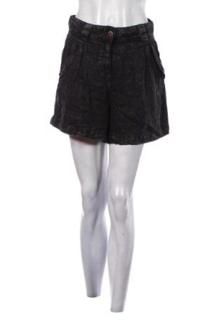 Női rövidnadrág ONLY, Méret S, Szín Sokszínű, Ár 5 199 Ft