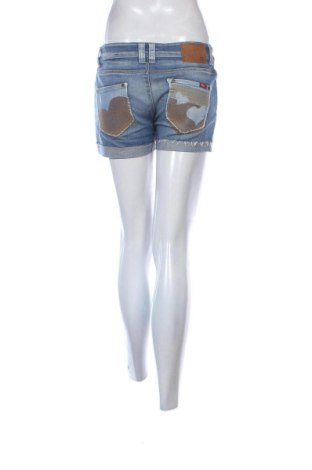 Pantaloni scurți de femei ONLY, Mărime M, Culoare Albastru, Preț 52,13 Lei