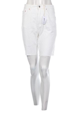 Damskie szorty Perfect Jeans By Gina Tricot, Rozmiar S, Kolor Biały, Cena 123,99 zł