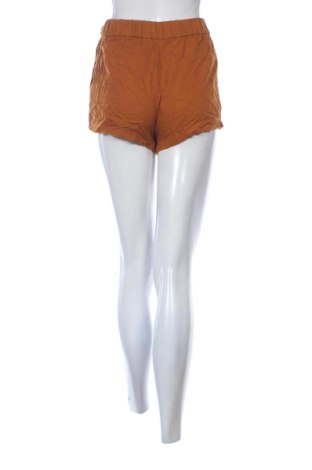 Dámské kraťasy  Pull&Bear, Velikost M, Barva Oranžová, Cena  143,00 Kč