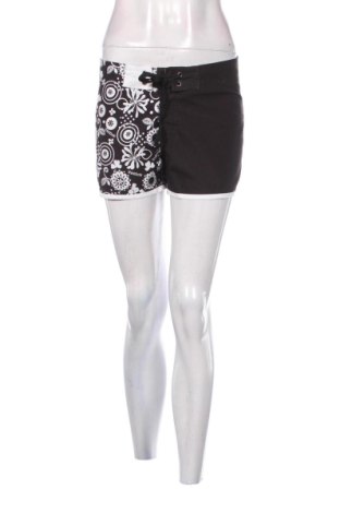 Γυναικείο κοντό παντελόνι Reebok, Μέγεθος L, Χρώμα Πολύχρωμο, Τιμή 25,00 €