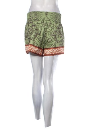 Damen Shorts SHEIN, Größe S, Farbe Mehrfarbig, Preis € 10,00