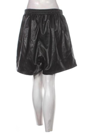 Dámske kraťasy  SHEIN, Veľkosť XXL, Farba Čierna, Cena  18,00 €