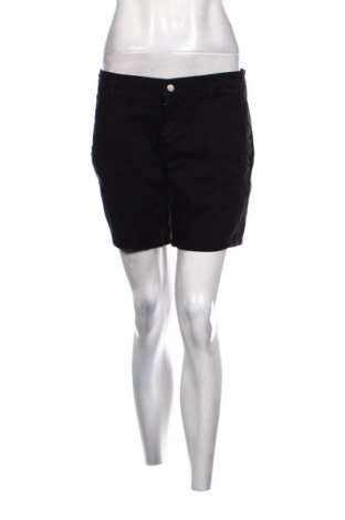 Damen Shorts Selected Femme, Größe L, Farbe Schwarz, Preis 17,00 €