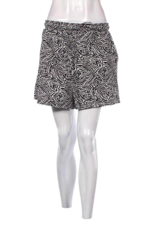 Дамски къс панталон Sinsay, Размер S, Цвят Многоцветен, Цена 6,00 €