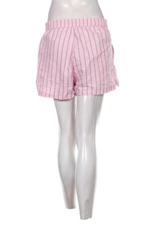 Damen Shorts Stradivarius, Größe L, Farbe Mehrfarbig, Preis 10,00 €