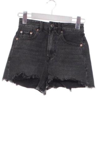 Damskie szorty Stradivarius, Rozmiar XS, Kolor Czarny, Cena 53,58 zł