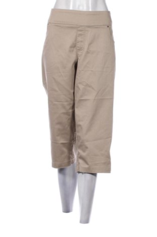 Pantaloni scurți de femei Time and tru, Mărime 3XL, Culoare Bej, Preț 51,00 Lei