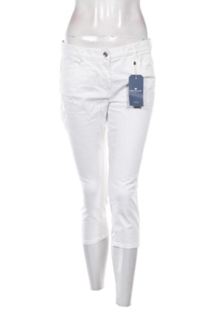 Damskie szorty Tom Tailor, Rozmiar M, Kolor Biały, Cena 249,87 zł