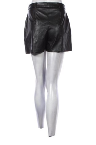 Damskie szorty Trendyol, Rozmiar S, Kolor Czarny, Cena 91,09 zł