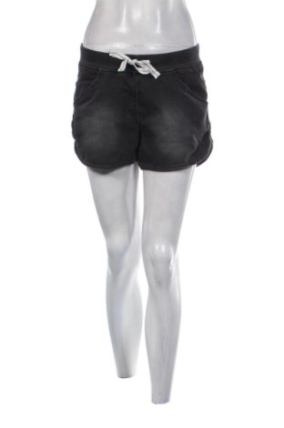 Pantaloni scurți de femei True Spirit, Mărime L, Culoare Multicolor, Preț 52,13 Lei