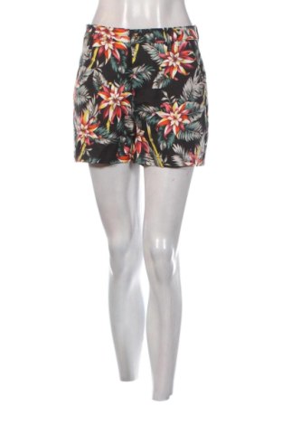 Дамски къс панталон Unbranded, Размер M, Цвят Многоцветен, Цена 16,00 €