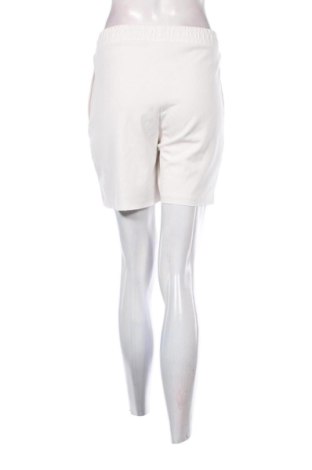 Pantaloni scurți de femei Unbranded, Mărime M, Culoare Ecru, Preț 51,00 Lei