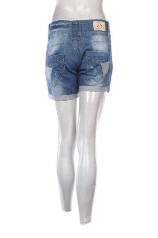 Дамски къс панталон Unbranded, Размер M, Цвят Син, Цена 10,00 €