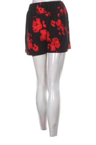 Дамски къс панталон Unbranded, Размер M, Цвят Многоцветен, Цена 9,78 €