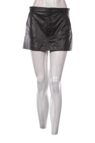 Pantaloni scurți de femei Zara, Mărime M, Culoare Negru, Preț 63,99 Lei