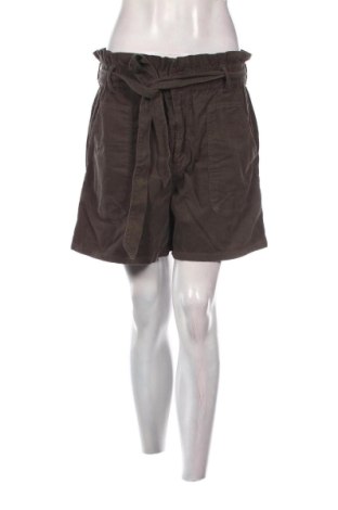 Дамски къс панталон Zara, Размер L, Цвят Зелен, Цена 10,23 €