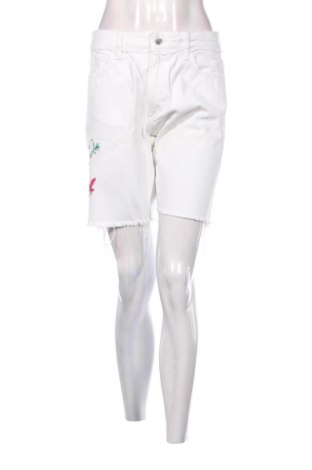 Damen Shorts Zara, Größe M, Farbe Weiß, Preis € 8,00