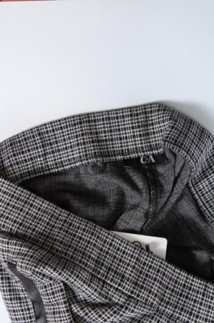 Dámske legíny  C&A, Veľkosť M, Farba Viacfarebná, Cena  10,00 €