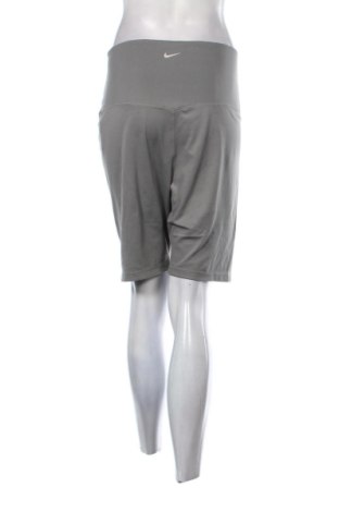 Дамски клин Nike, Размер XL, Цвят Сив, Цена 17,00 €