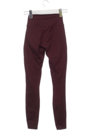 Дамски клин Nike, Размер XS, Цвят Червен, Цена 39,88 €