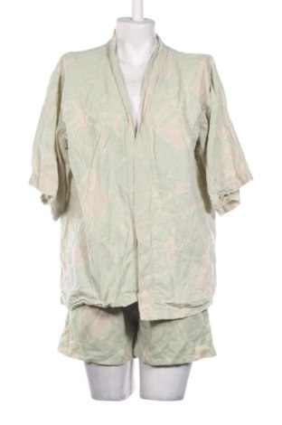 Дамски костюм Unbranded, Размер L, Цвят Многоцветен, Цена 45,00 €