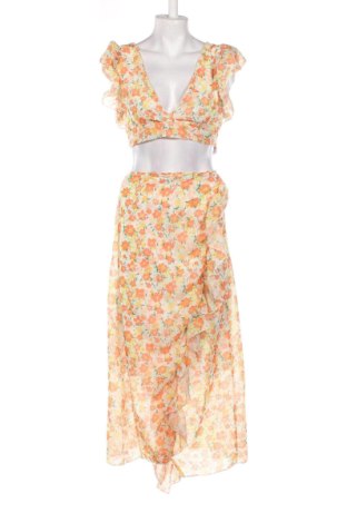 Costum de femei Unbranded, Mărime L, Culoare Multicolor, Preț 234,59 Lei