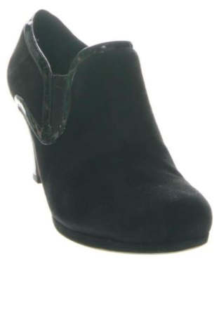 Obuwie damskie Clarks, Rozmiar 39, Kolor Czarny, Cena 211,74 zł