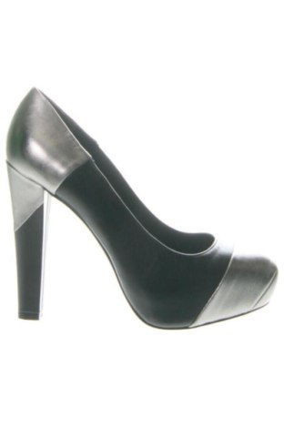 Дамски обувки Pierre Balmain, Размер 36, Цвят Многоцветен, Цена 182,00 €