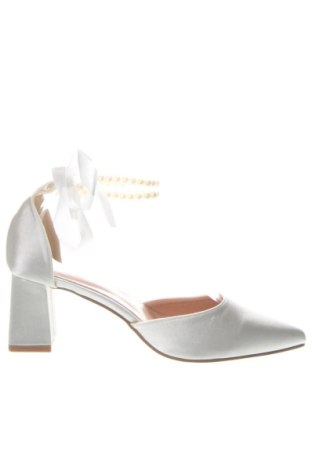 Дамски обувки Unbranded, Размер 42, Цвят Бял, Цена 32,00 €