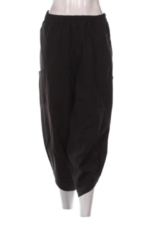 Damskie spodnie 158c, Rozmiar L, Kolor Czarny, Cena 78,99 zł